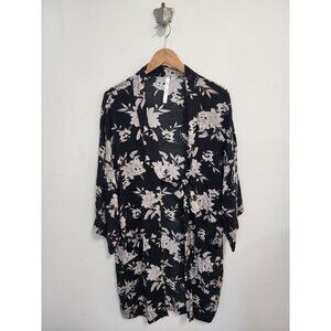 Spiritual Gangster black white floral robe OS 2 pieces